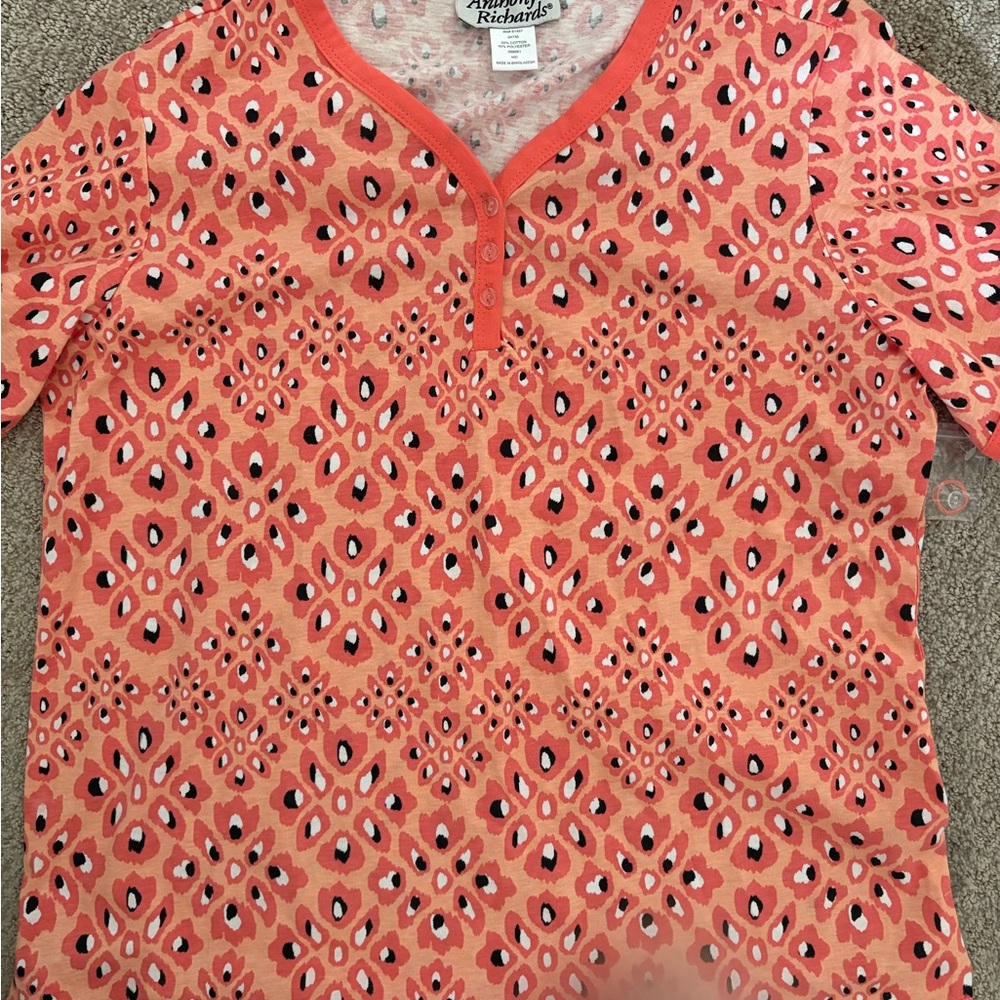 Coral Patterned Pajama Set - Picture 5 of 5